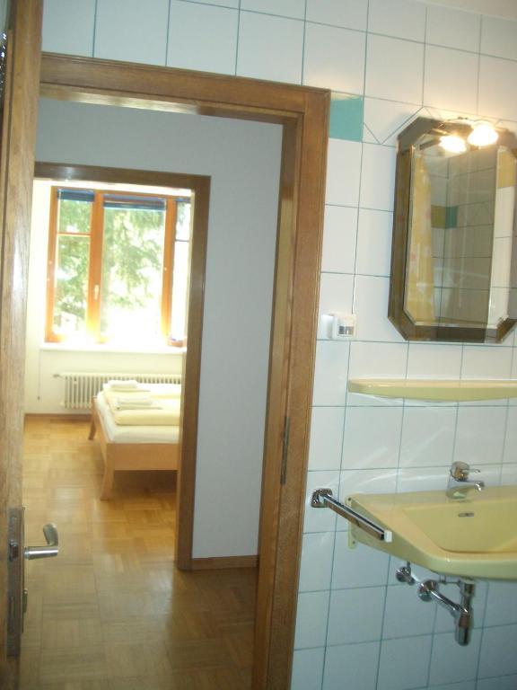Gartenapartment Zell am See Room photo